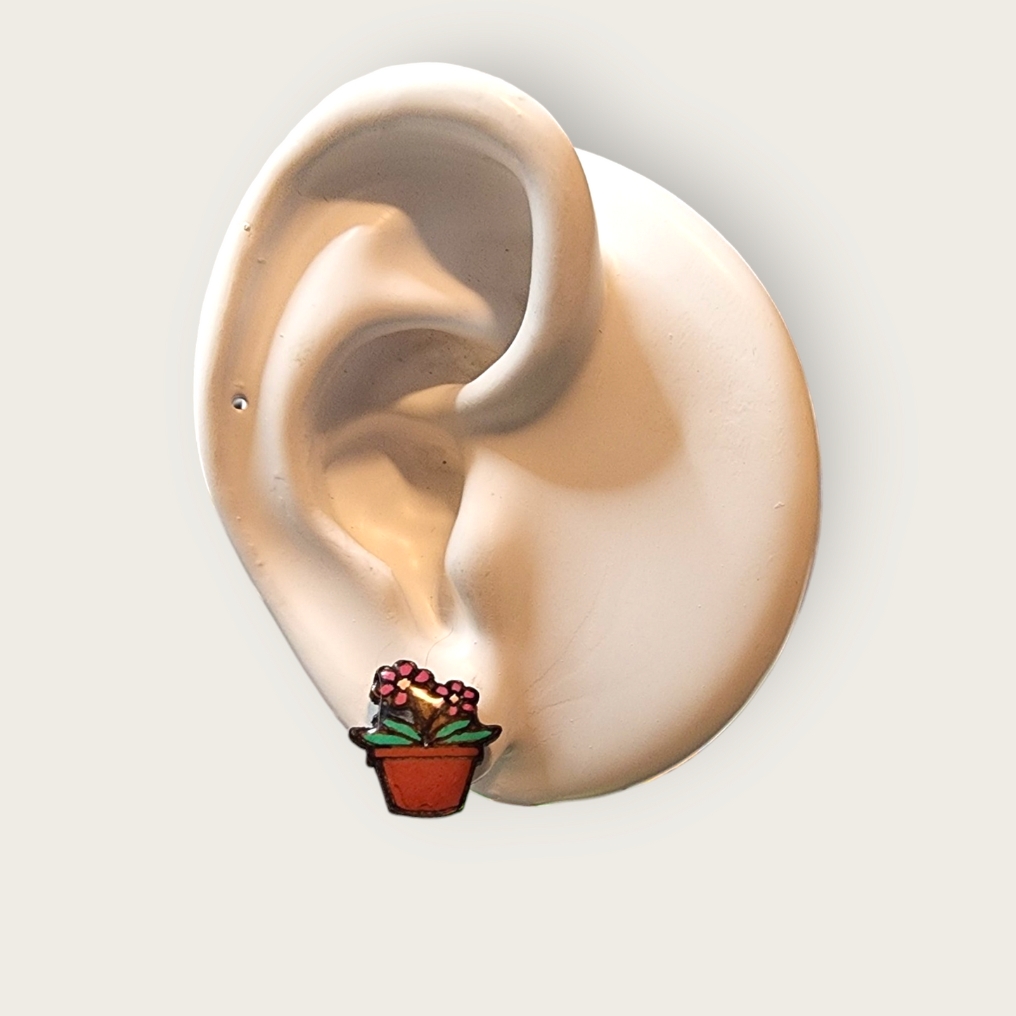 Flower pot stud earrings